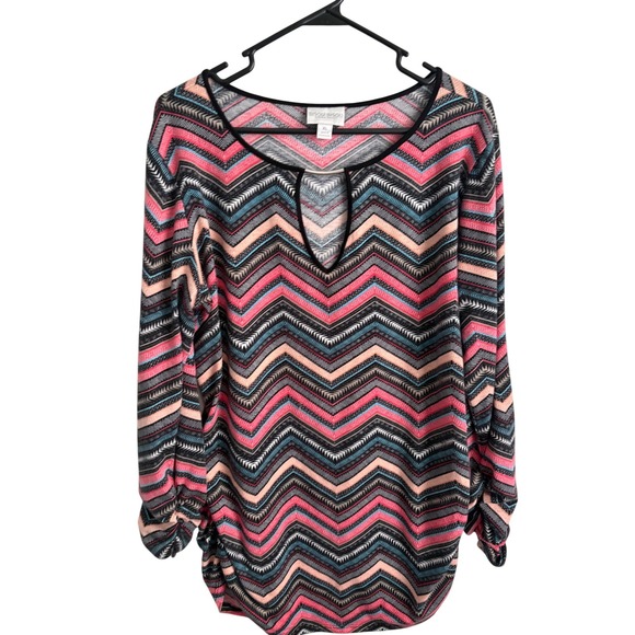 Bisou Bisou Michele Bohbot Tops - Bisou Bisou Michele Bohbot Chevron Tribal Print Keyhole Neck Top XL Pink Blue